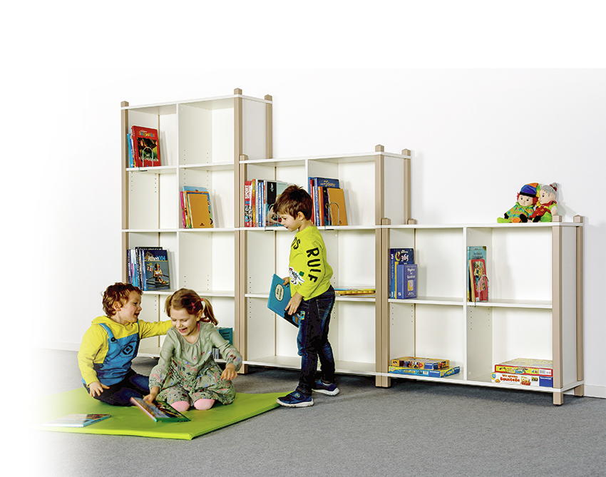 Bibliotheksregal niedrig mit 2 Einlegeböden